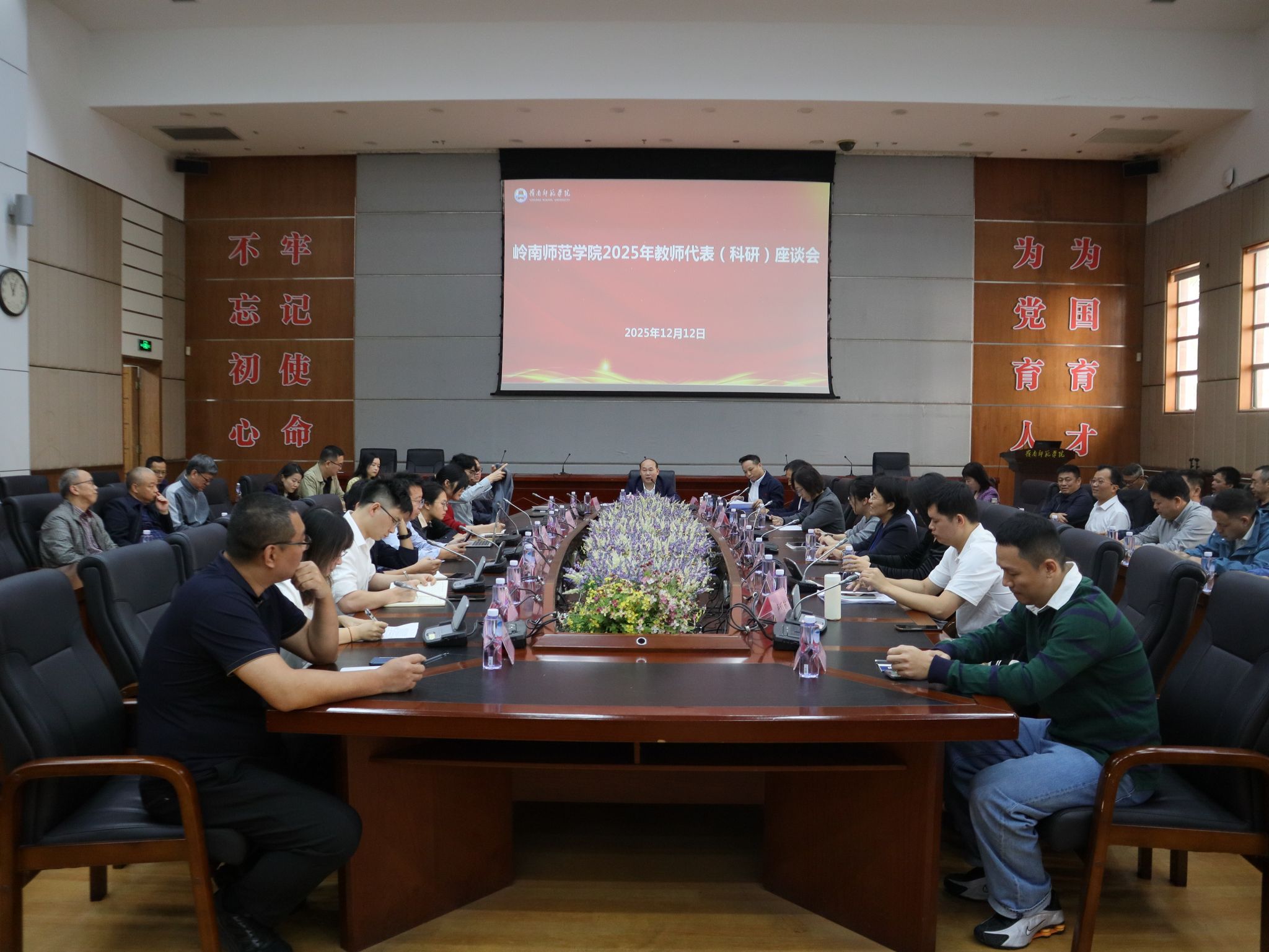 c738512986e620869000cf5402eafbec.jpg c738512986e620869000cf5402eafbec.jpg