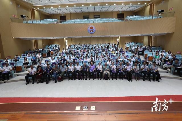 af21f4c788f74fa0870abc99ea8b62d8_batchwm.jpg af21f4c788f74fa0870abc99ea8b62d8_batchwm.jpg