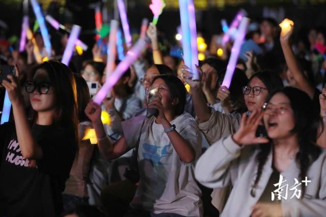 ed05db51ba2141c8bd0f0bf25d47993b_batchwm.jpg ed05db51ba2141c8bd0f0bf25d47993b_batchwm.jpg