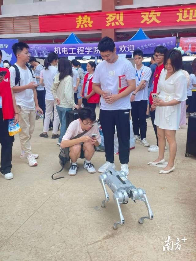 ba1055416e6a4c168f5d844e0a5cfa82_watermark.jpg ba1055416e6a4c168f5d844e0a5cfa82_watermark.jpg