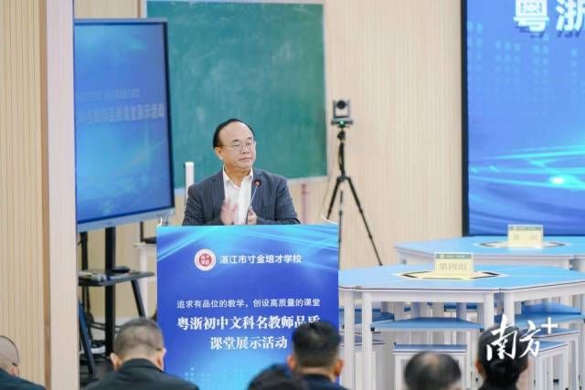 b6b8968b2b614c75bcdb607b3edf1890_batchwm.jpg b6b8968b2b614c75bcdb607b3edf1890_batchwm.jpg