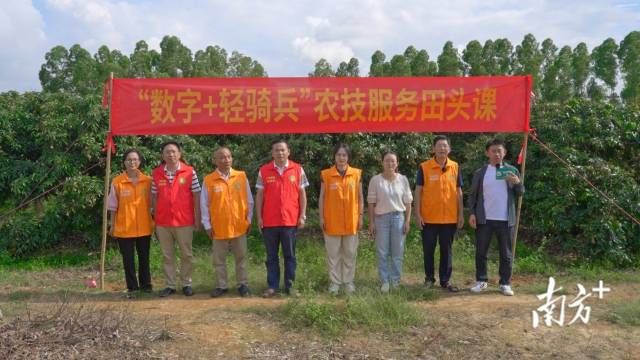 c2b140bb7d434c28ad3e5b663b8f8d5d_batchwm.jpg c2b140bb7d434c28ad3e5b663b8f8d5d_batchwm.jpg